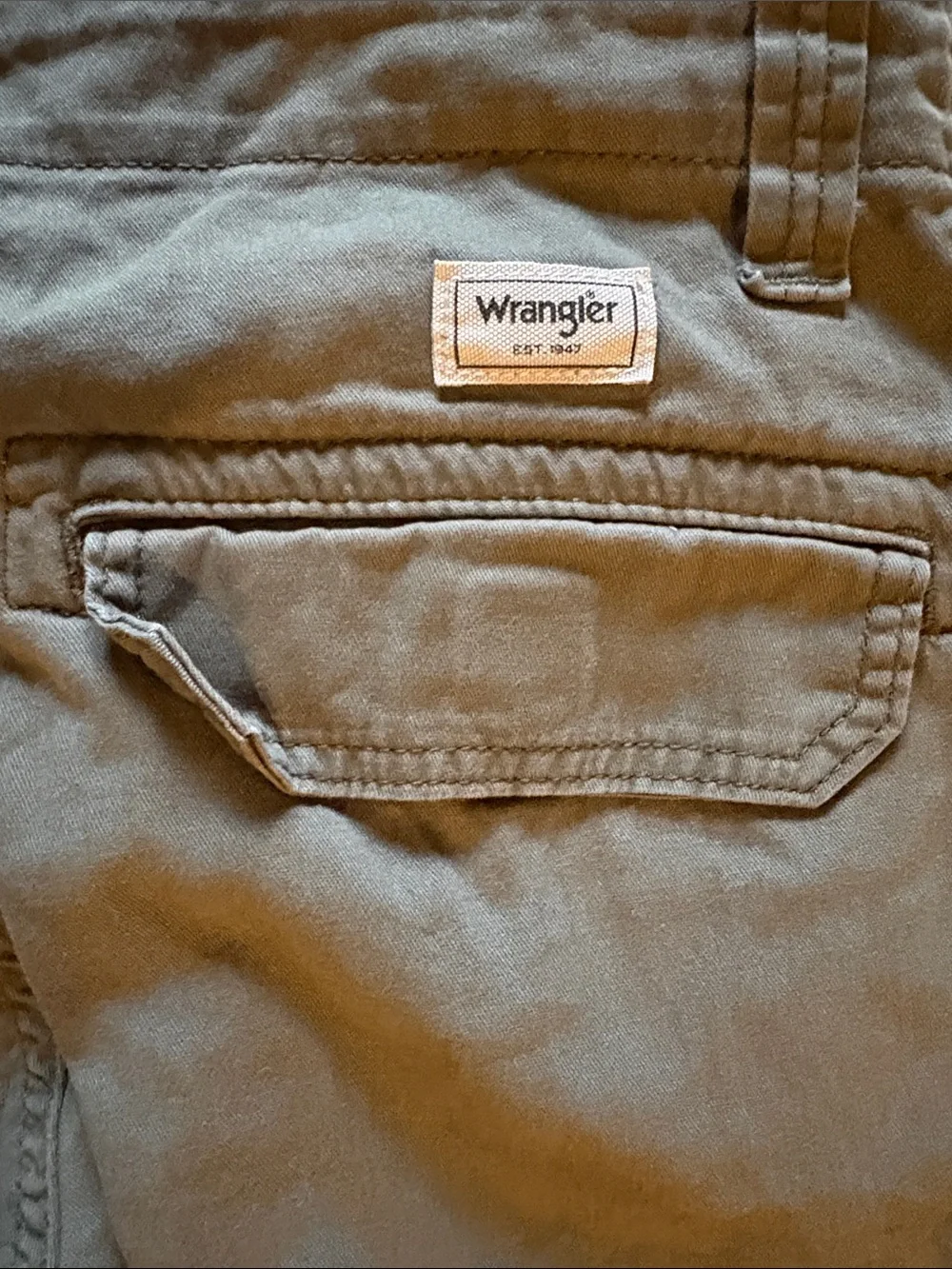 Levis pair levi